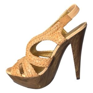 Jessica Simpson Tan Platform Wooden Heels size 7.5